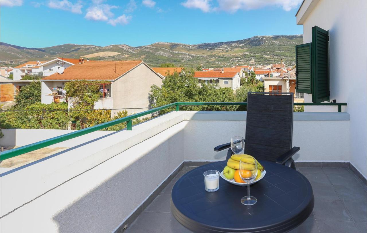 Lovely Apartment In Kastel Stari With Wifi Kaštela المظهر الخارجي الصورة